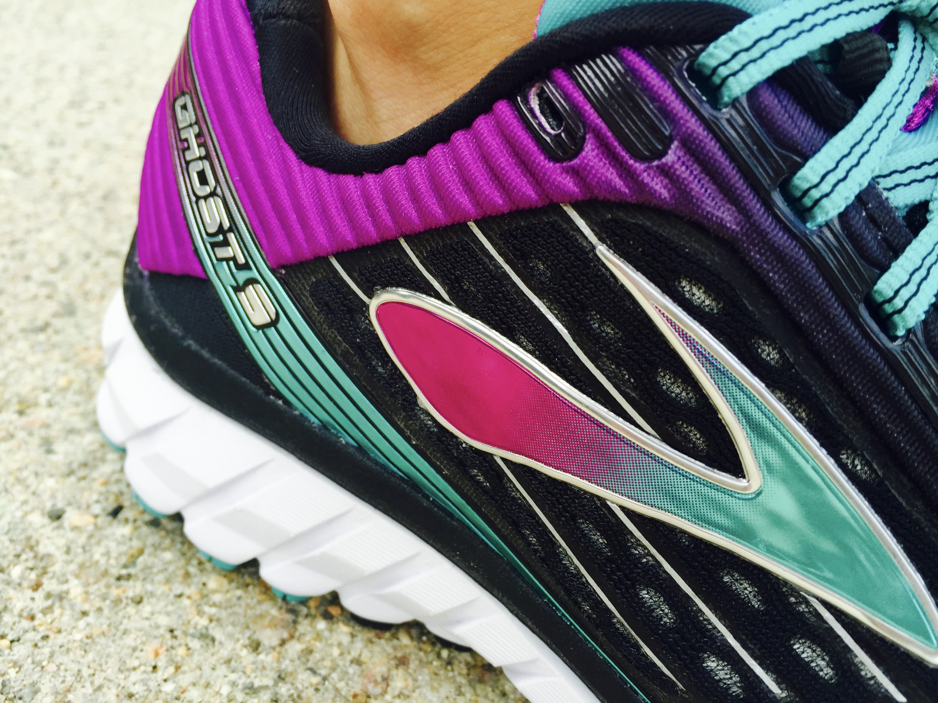 brooks ghost 9 review womens