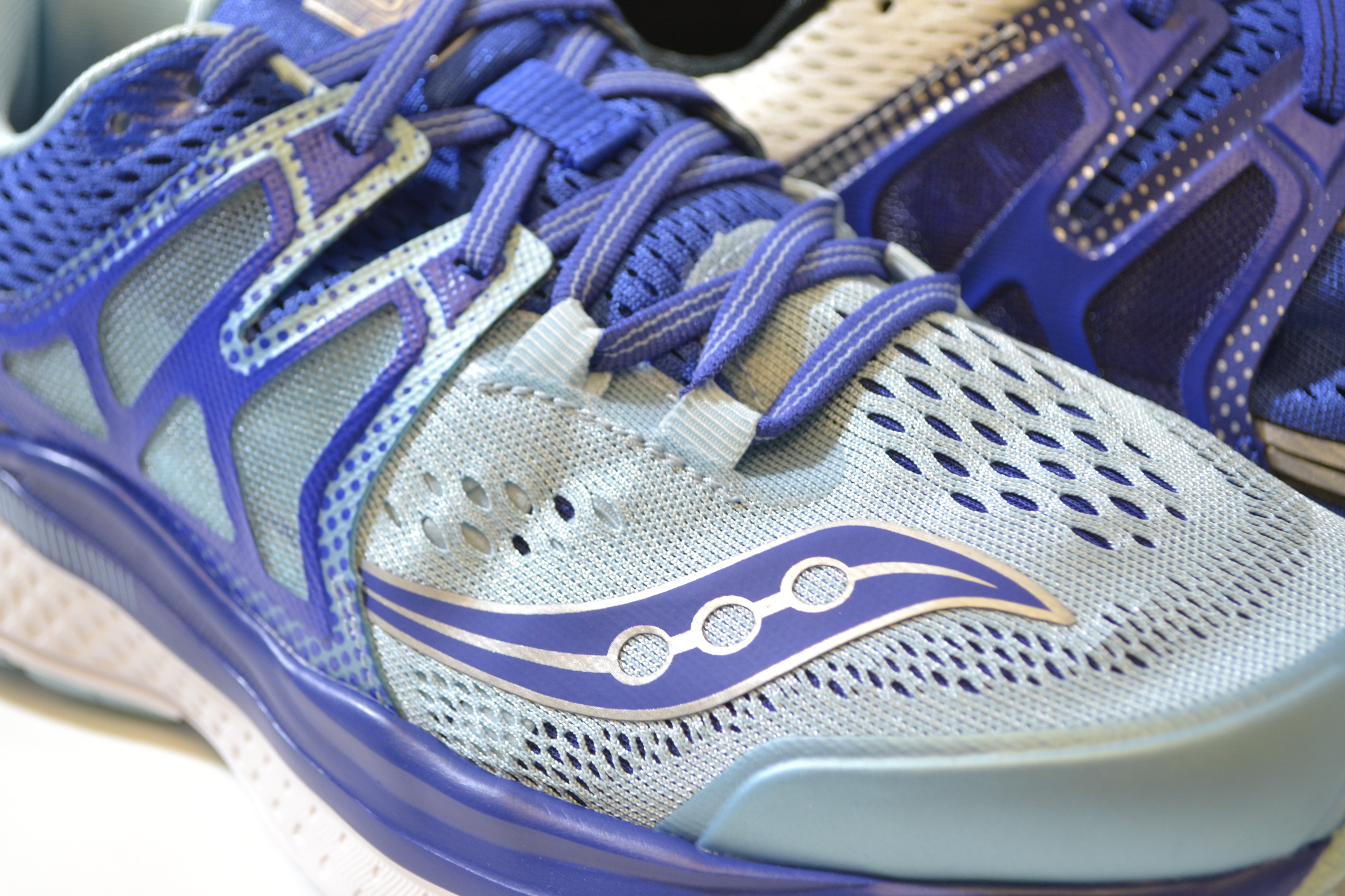 SHOE UPDATE: Saucony Hurricane ISO3 – LIFE IN MOTION